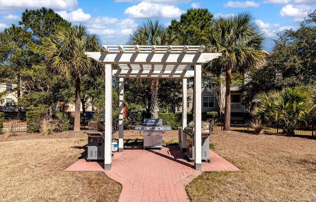 1600 Long Grove Drive 612, Mount Pleasant, SC 29464