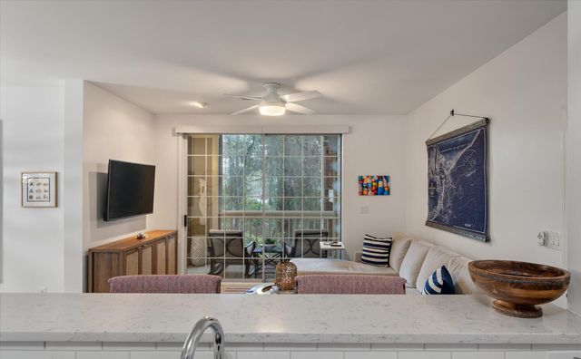 1600 Long Grove Drive 612, Mount Pleasant, SC 29464