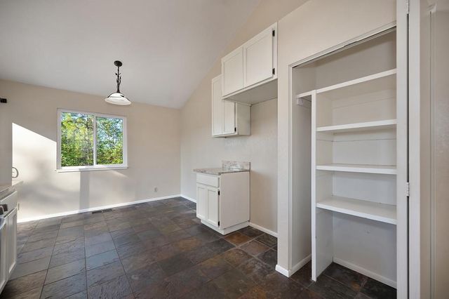 20025 Redwood Ct, Foresthill, CA 95631