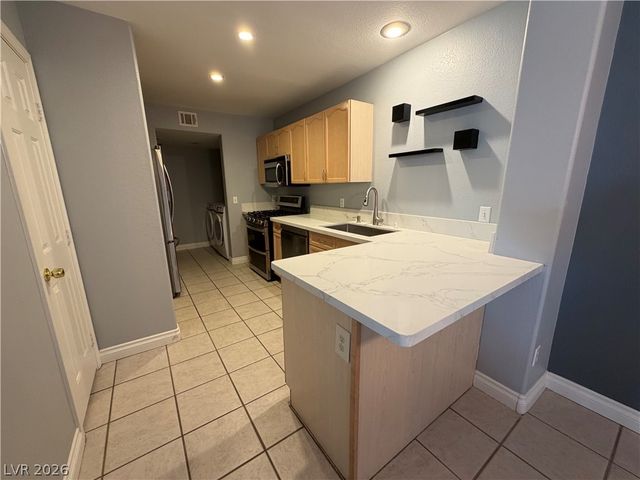 9648 Silver City Drive, Las Vegas, NV 89123