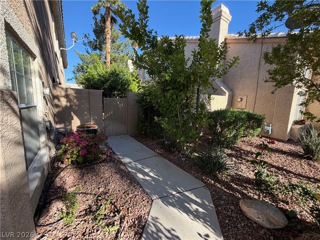 9648 Silver City Drive, Las Vegas, NV 89123