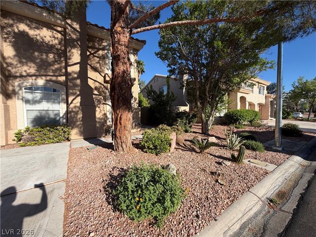 9648 Silver City Drive, Las Vegas, NV 89123