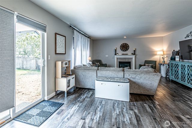 20307 82nd Avenue Ct E, Spanaway, WA 98387