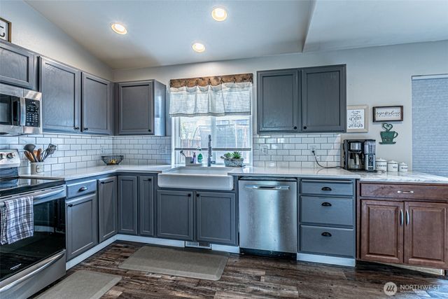 20307 82nd Avenue Ct E, Spanaway, WA 98387