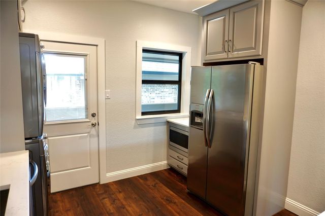 10730 Park Village Place C, Dallas, TX 75230