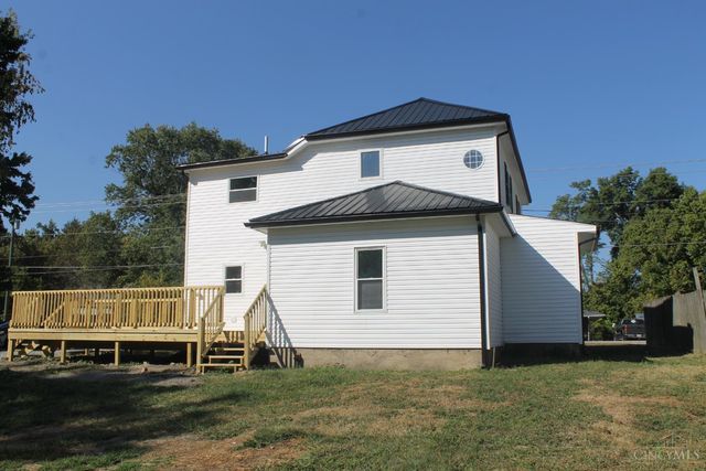 147 S Broadway Street, Midland, OH 45148