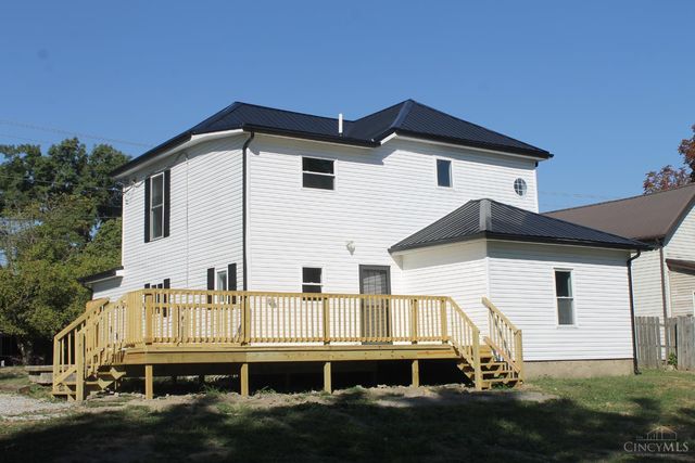 147 S Broadway Street, Midland, OH 45148