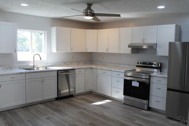 147 S Broadway Street, Midland, OH 45148