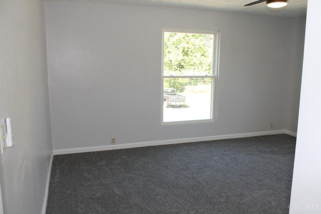 147 S Broadway Street, Midland, OH 45148