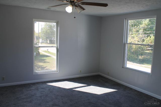 147 S Broadway Street, Midland, OH 45148