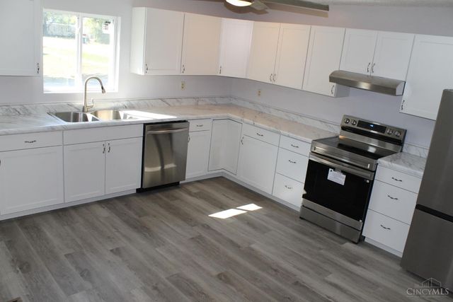 147 S Broadway Street, Midland, OH 45148