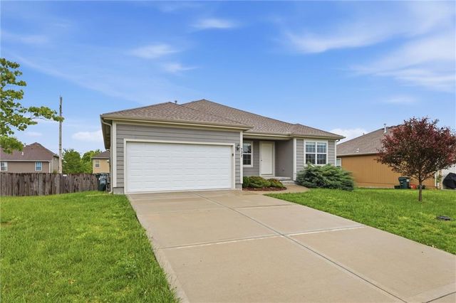 737 S Cypress Street, Gardner, KS 66030
