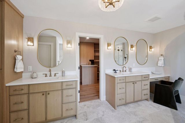 5913 Abbott Avenue S, Edina, MN 55410
