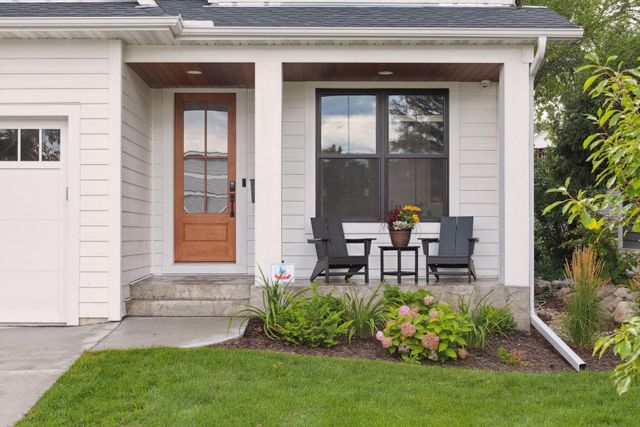 5913 Abbott Avenue S, Edina, MN 55410