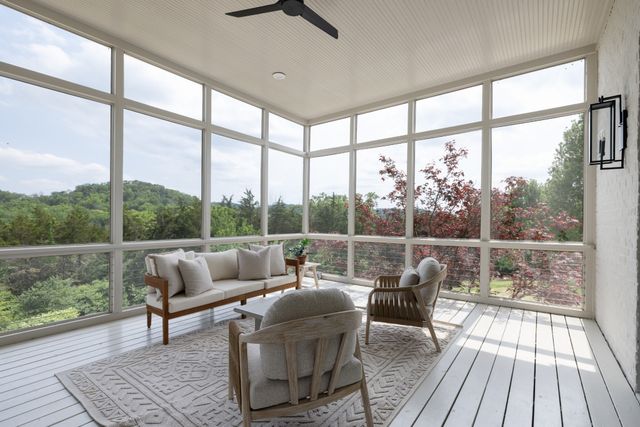 1219 Beech Hill Rd, Brentwood, TN 37027