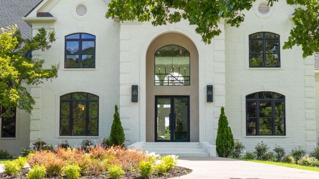 1219 Beech Hill Rd, Brentwood, TN 37027