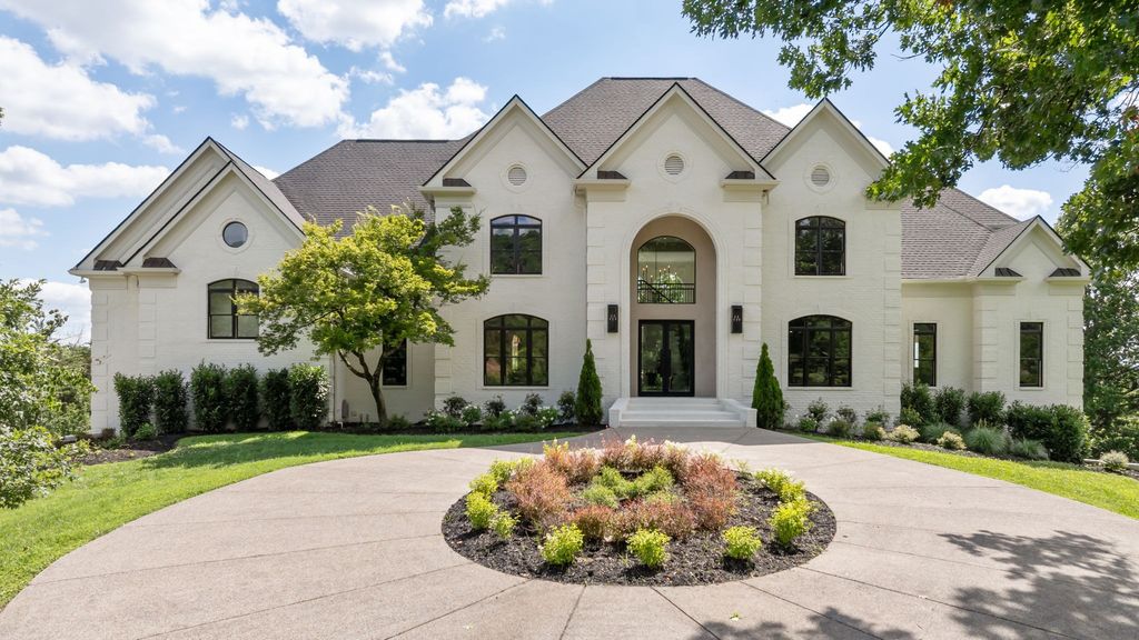 1219 Beech Hill Rd, Brentwood, TN 37027