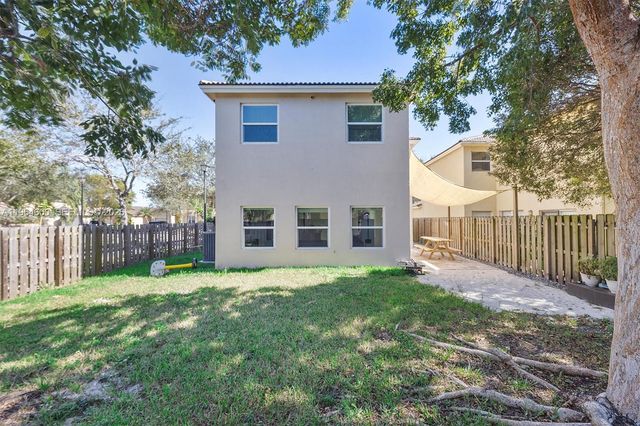 1602 SE 20th Road, Homestead, FL 33035