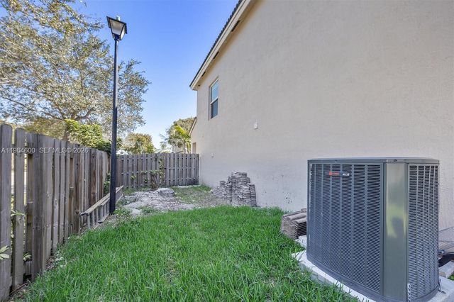 1602 SE 20th Road, Homestead, FL 33035