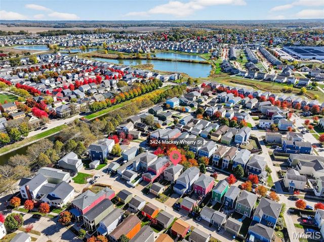 3424 Mackey Wherry Street, St Charles, MO 63301