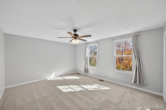 3424 Mackey Wherry Street, St Charles, MO 63301