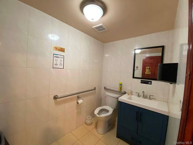 9019 Corona Ave, Elmhurst, NY 11373