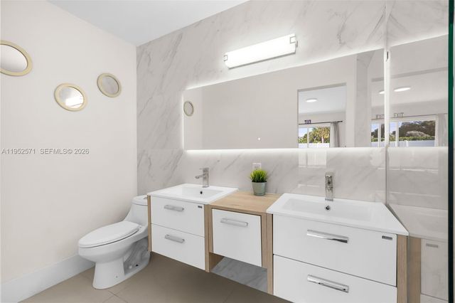 416 NE 29th St, Wilton Manors, FL 33334