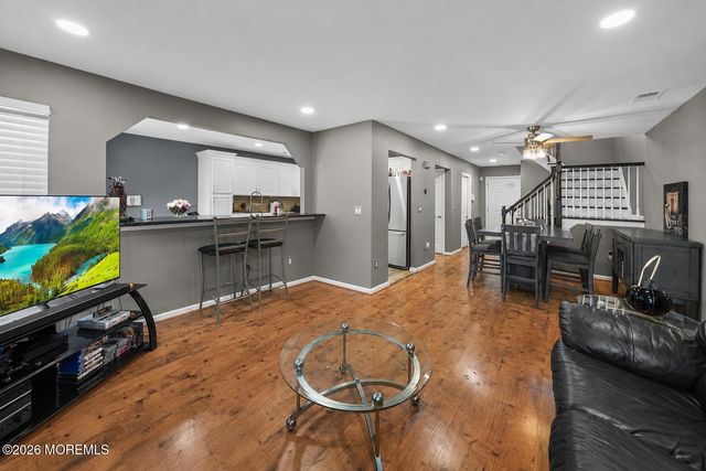 5 Pinto Drive, Tinton Falls, NJ 07753