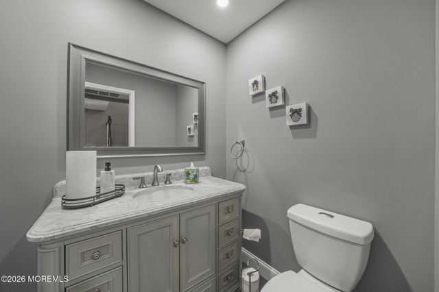 5 Pinto Drive, Tinton Falls, NJ 07753