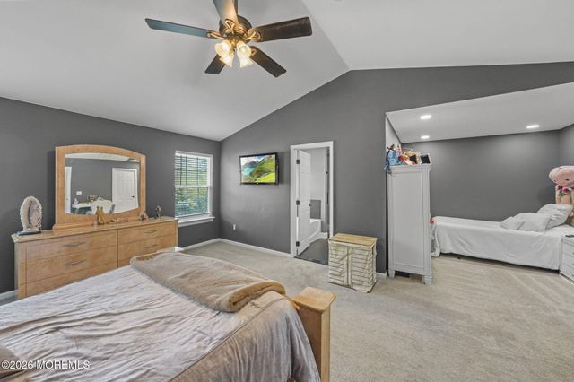 5 Pinto Drive, Tinton Falls, NJ 07753