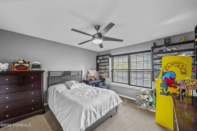 5 Pinto Drive, Tinton Falls, NJ 07753