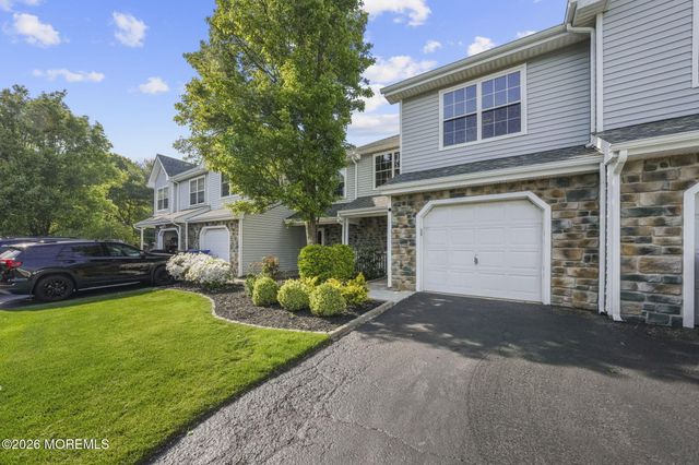 5 Pinto Drive, Tinton Falls, NJ 07753