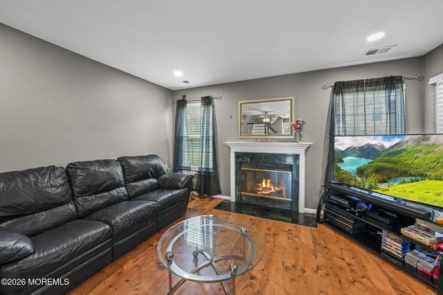 5 Pinto Drive, Tinton Falls, NJ 07753
