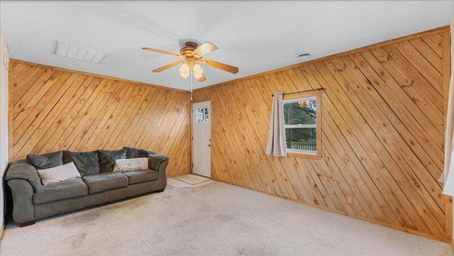 411 27th Avenue N, Saint Cloud, MN 56303