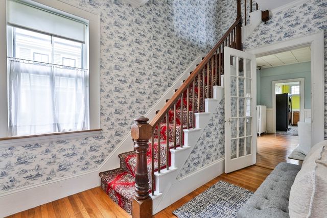 34 Abbott St, Beverly, MA 01915