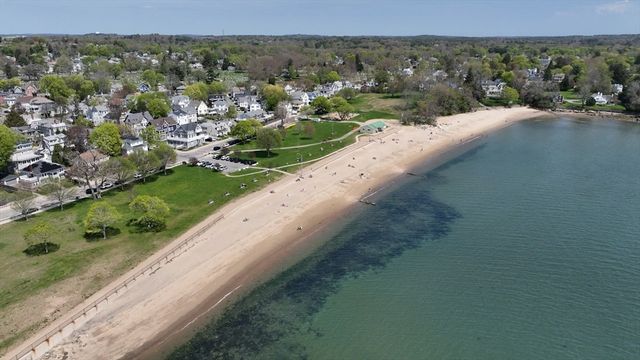 34 Abbott St, Beverly, MA 01915