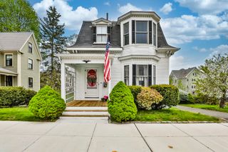 34 Abbott St, Beverly, MA 01915