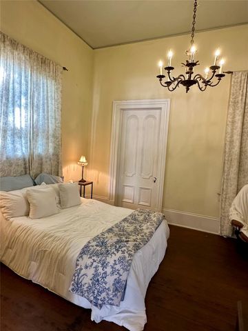 1309 Broadway Street, Galveston, TX 77550