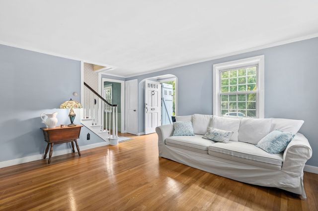 71 Sheppard Ave, Braintree, MA 02184