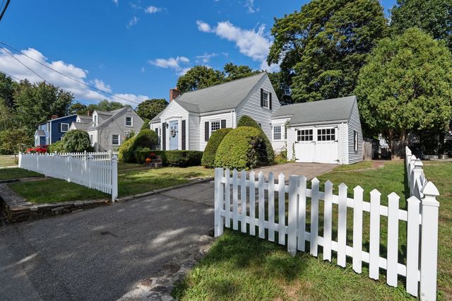 71 Sheppard Ave, Braintree, MA 02184