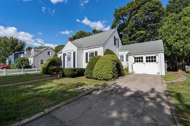 71 Sheppard Ave, Braintree, MA 02184