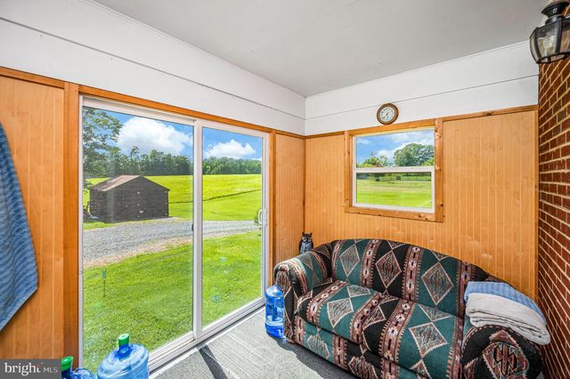1287 WARRENTON RD, Fredericksburg, VA 22406
