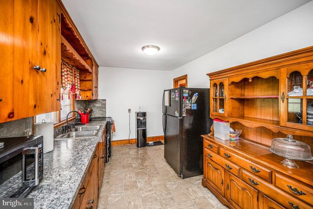 1287 WARRENTON RD, Fredericksburg, VA 22406