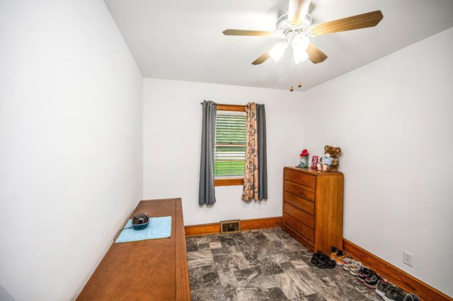 1287 WARRENTON RD, Fredericksburg, VA 22406