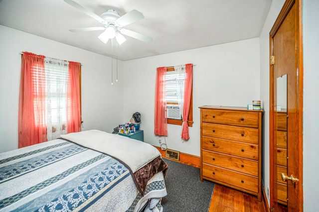 1287 WARRENTON RD, Fredericksburg, VA 22406