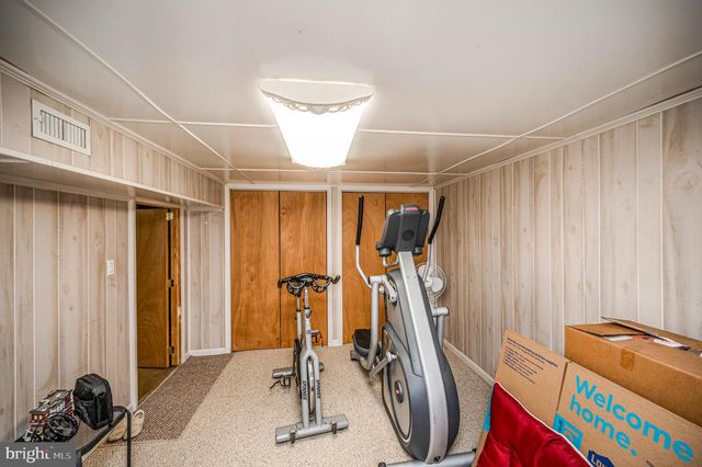 1287 WARRENTON RD, Fredericksburg, VA 22406