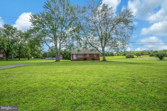 1287 WARRENTON RD, Fredericksburg, VA 22406