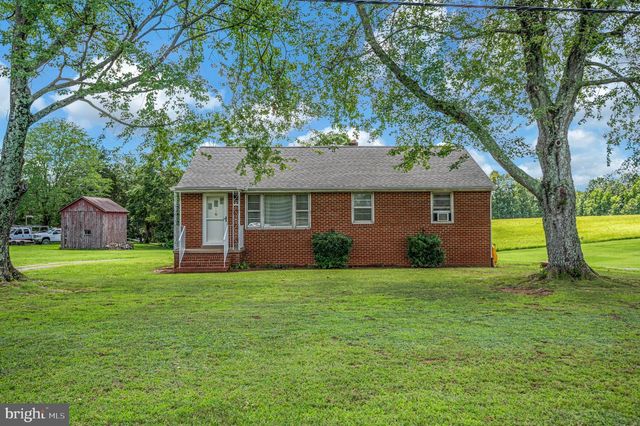 1287 WARRENTON RD, Fredericksburg, VA 22406