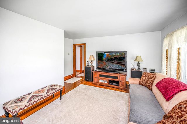 1287 WARRENTON RD, Fredericksburg, VA 22406