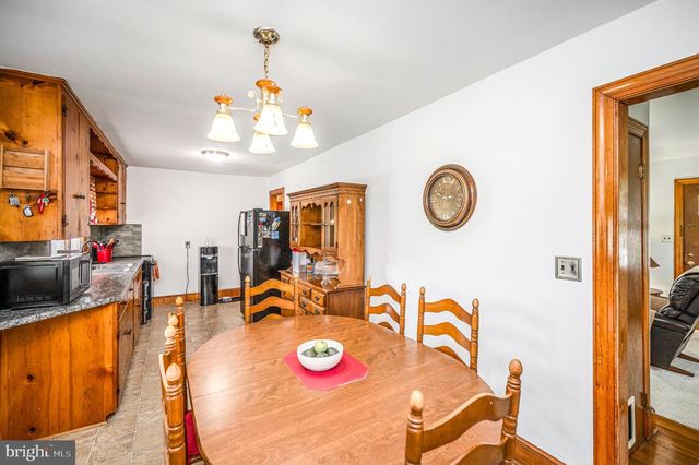 1287 WARRENTON RD, Fredericksburg, VA 22406